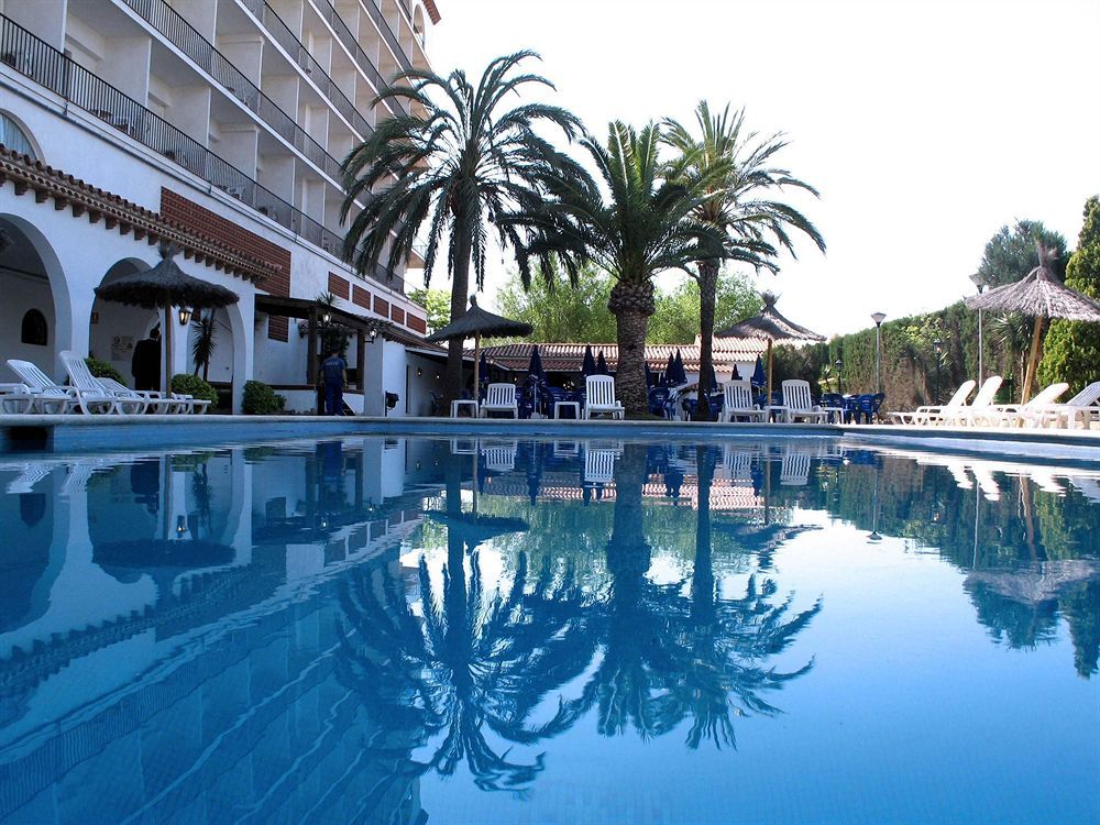 Отель Ibersol Playa Dorada Комарруга Экстерьер фото