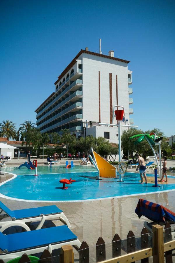 Отель Ibersol Playa Dorada Комарруга Экстерьер фото